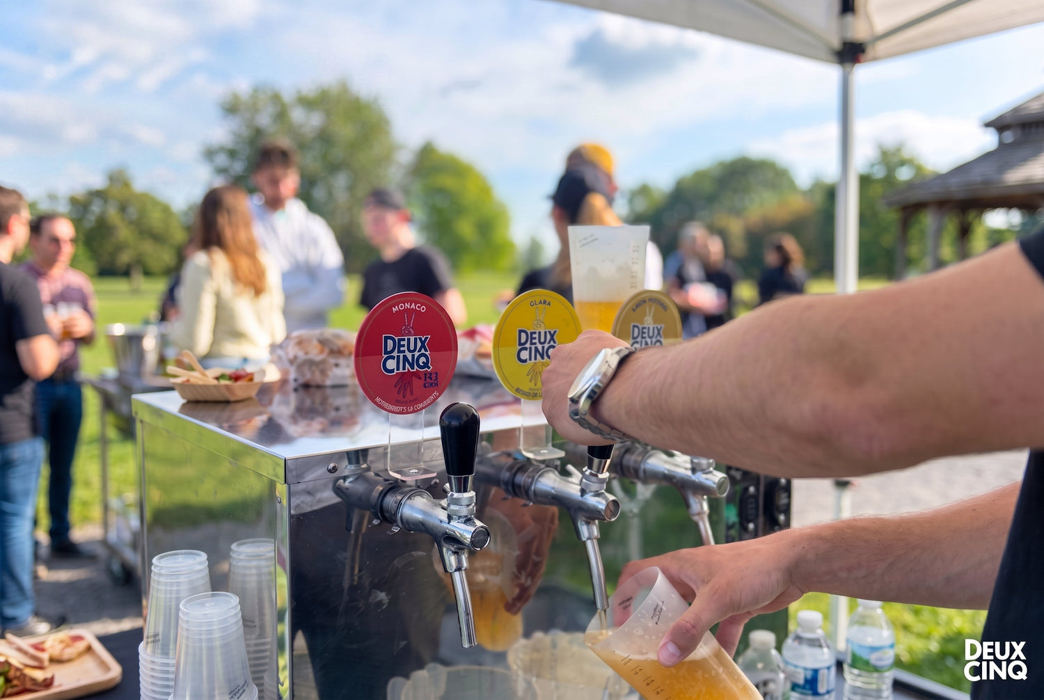 Location tireuse fûts bière pression à Lyon : l'art de la légèreté